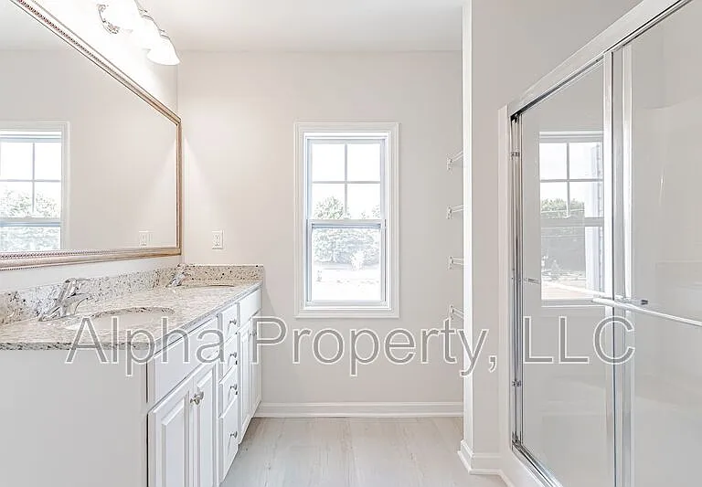 5 Sabine Leaf Ct — Photo 23
