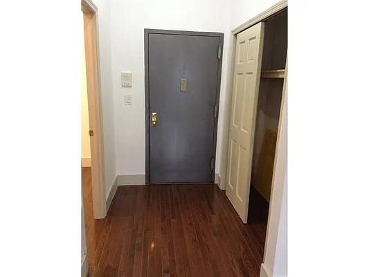 Rented by Douglas Elliman | media 24