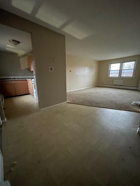 1st image of 66 Orchard St #10