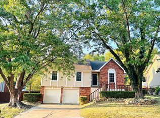 714 E 125th Ter, Olathe, KS 66061