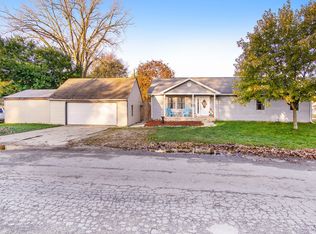 1738 Regent St, Niles, MI 49120