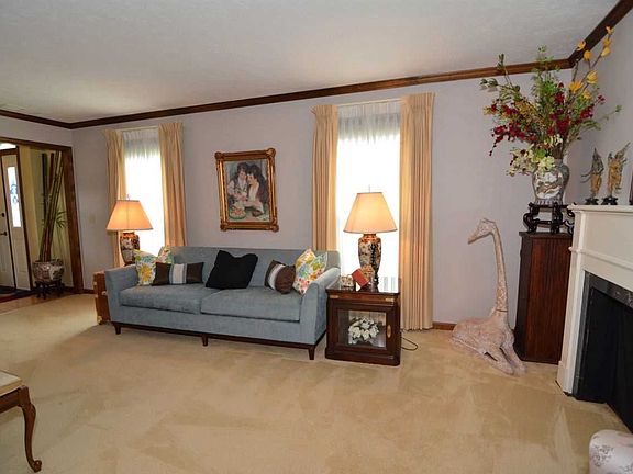 5th image of 815 Kirkwood Dr