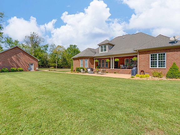 5th image of 2575 North Rd