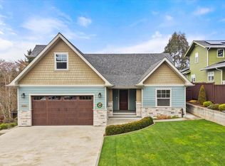 2225 Burns Dr, Eureka, CA 95503