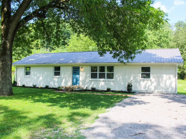 1116 Slaters Creek Rd, Goodlettsville, TN 37072