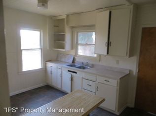 1167 N Trinity Ave, Kerman, CA 93630