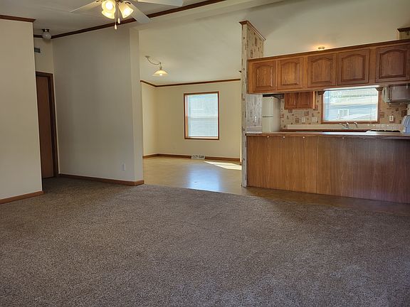 2nd image of 38000 Le Chateau Blvd #158