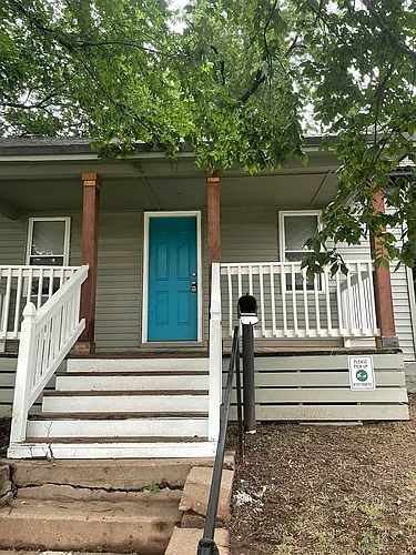 220 E Springer Ave #E Photo 1 220 E Springer Ave #E Photo 1