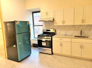 413 49th St #3A, Brooklyn, NY 11220