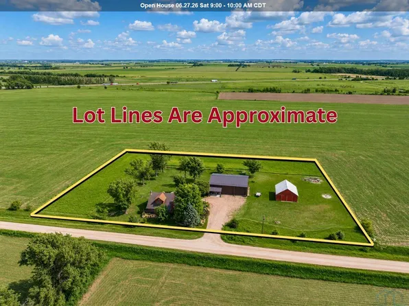 15043 Buckeye Ave, Whiting, IA 51063