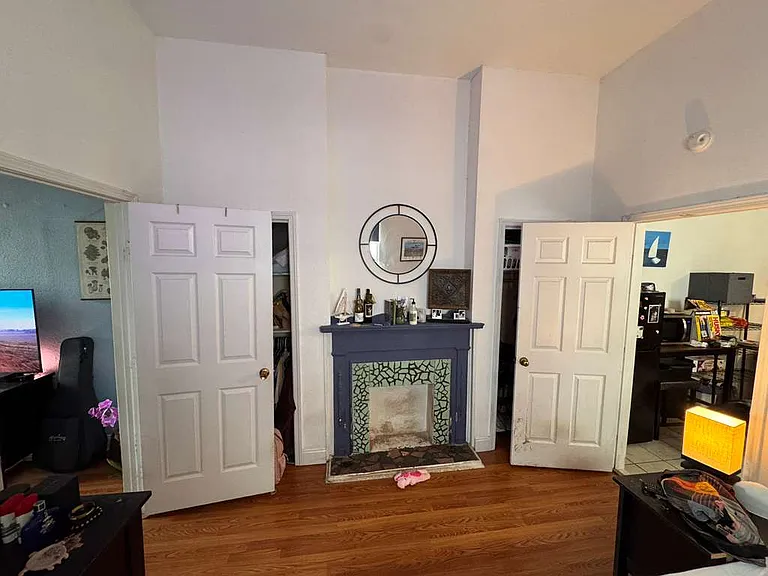 1706 Cambronne St — Photo 11