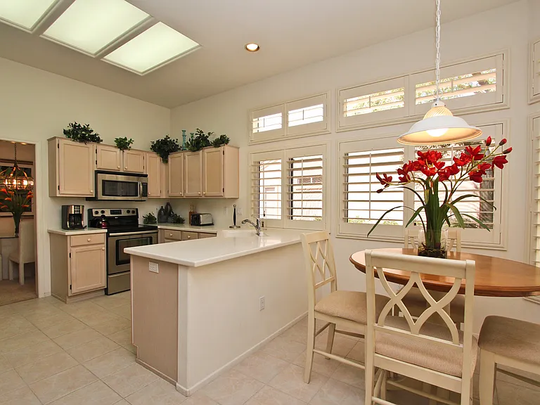 78448 Desert Willow Dr — Photo 13