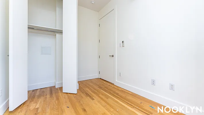 Rented by Nooklyn NYC LLC | media 6