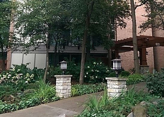 1st image of 5900 Oakwood Dr APT 4A