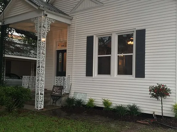 3264 2nd St, Berwick, LA 70342