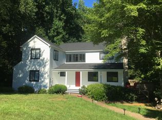 2801 Barracksdale Ln, Charlottesville, VA 22901