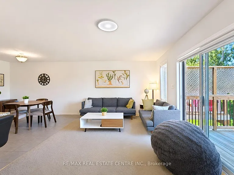 135 Hardcastle Dr #35 — Photo 7