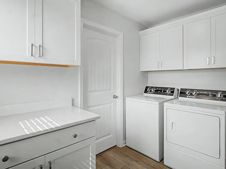 160 Spring Hill Dr — Photo 15