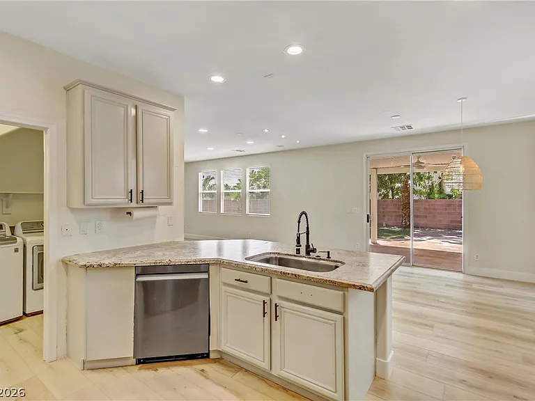 11223 Tribiani Ave — Photo 12