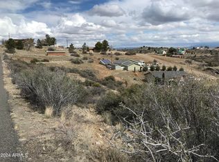 18207 S Tawny Lane #149, Peeples Valley, AZ 86332