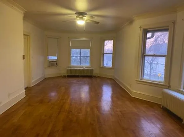 2303 W McKinley Ave, Milwaukee, WI 53205