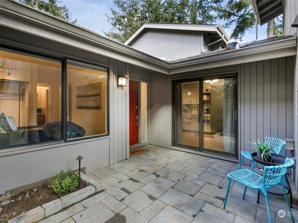 163 140th Place NE, Bellevue, WA 98007