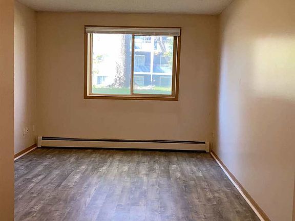 5th image of 8312 Zane Ave N APT 101