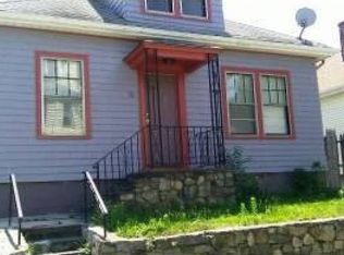 96 Pomona Ave, Providence, RI 02908