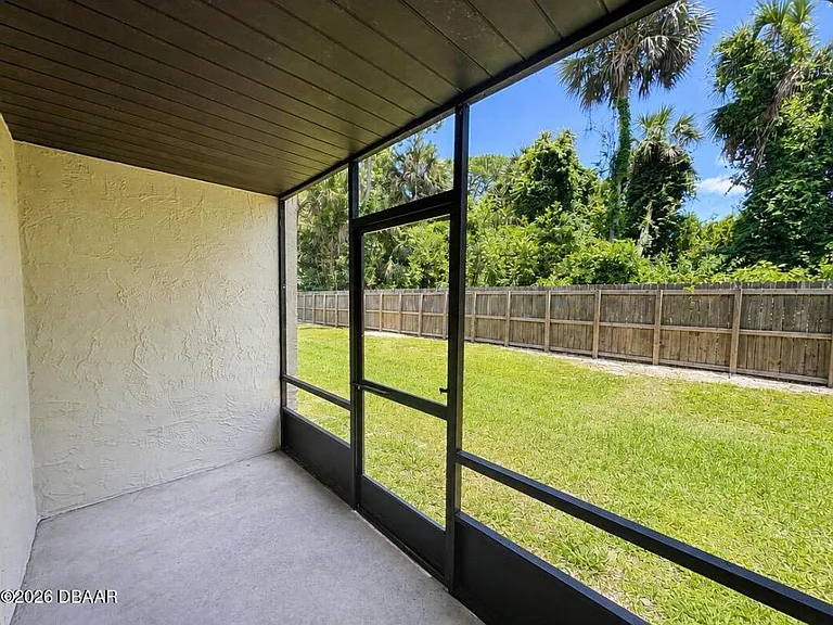 411 Banana Cay Dr #C — Photo 19