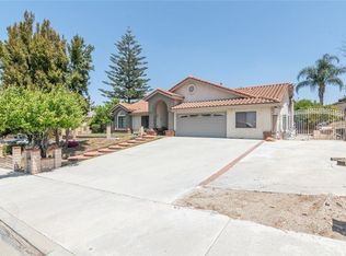 6728 Carobwood Way, Riverside, CA 92506