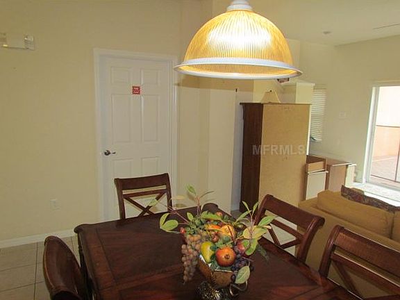 4th image of 3018 Yellow Lantana Ln