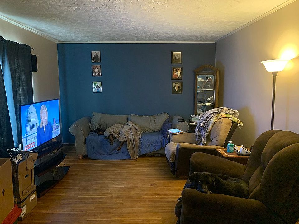 1st image of 452 5th St