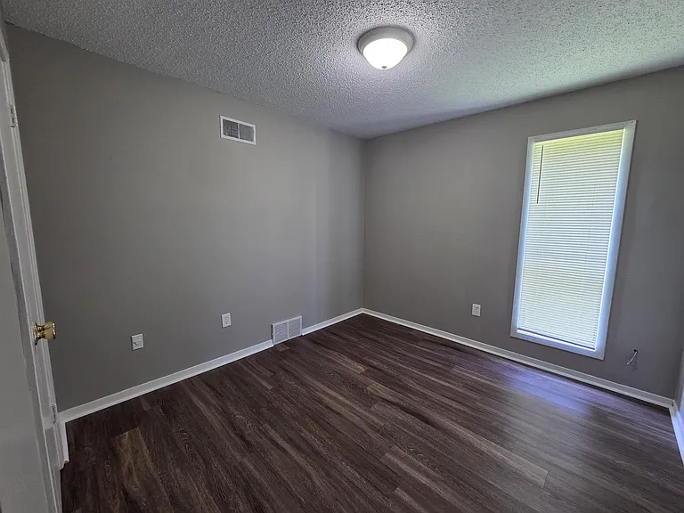 6369 Golden Park Dr — Photo 12