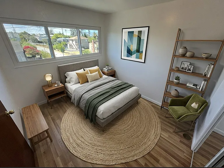 1339 Francisco St #D — Photo 3