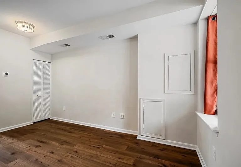424 Oakdale Pl NW — Photo 6
