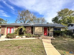 421 Broadway St, San Marcos, TX 78666