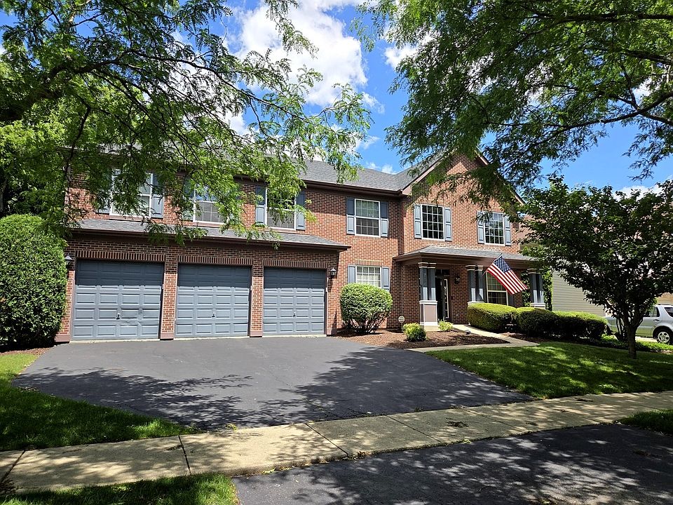 1st image of 784 Lindsey Ln