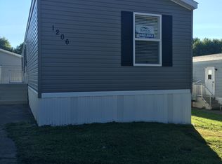 1206 Villa Ave, Dixon, IL