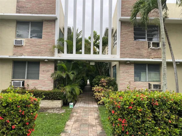 4730 Pine Tree Drive #18, Miami Beach, FL 33140