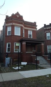 4919 W Iowa St, Chicago, IL, 60651