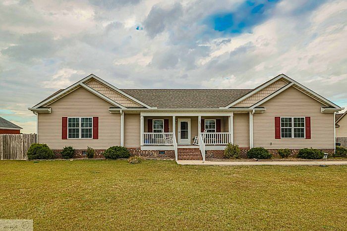 1st image of 201 Willow Pond Dr