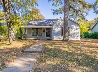 1708 Robinwood Dr, Fort Worth, TX 76111