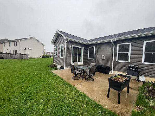 6138 Hewson, Lake View, NY 14085