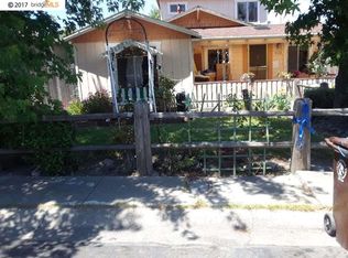 916 4th Ave, Pinole, CA 94564