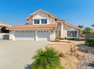 156 Acacia Glen Dr, Riverside, CA 92506