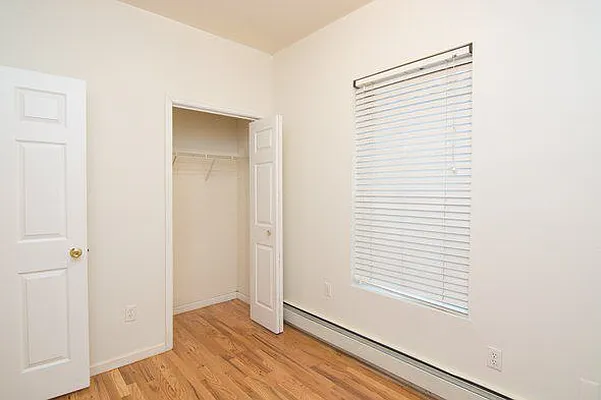 Rented by Nest Seekers International | media 11