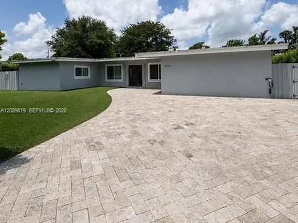 18700 NE 21st Ave, North Miami Beach, FL 33179