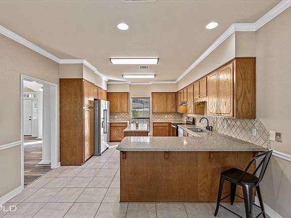 5th image of 6026 Cherry Hill Ave