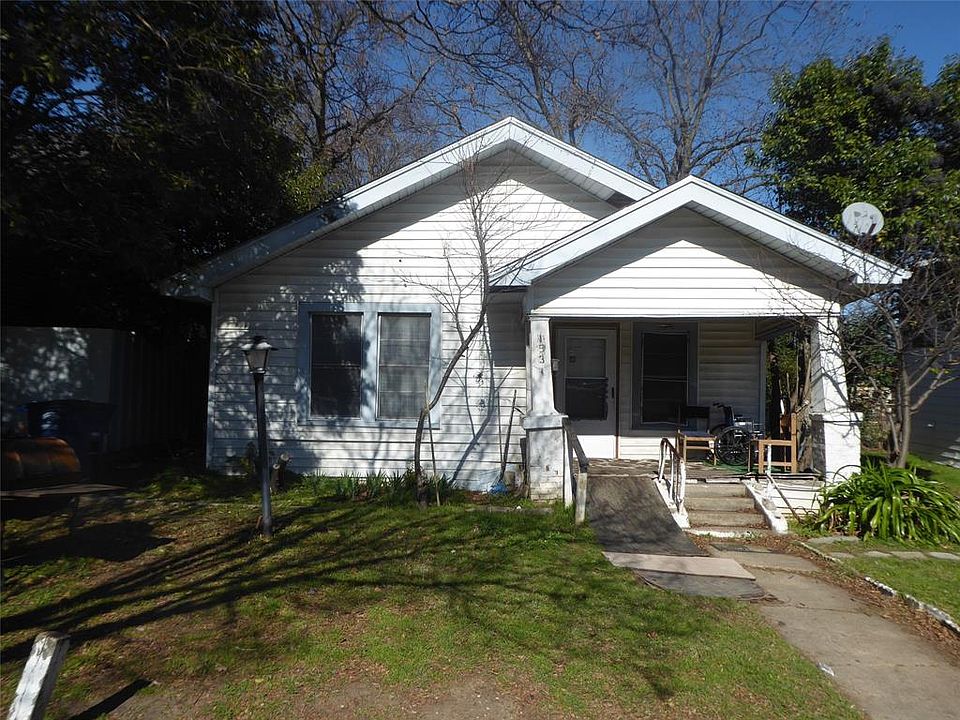 2nd image of 1531 E Missouri Ave