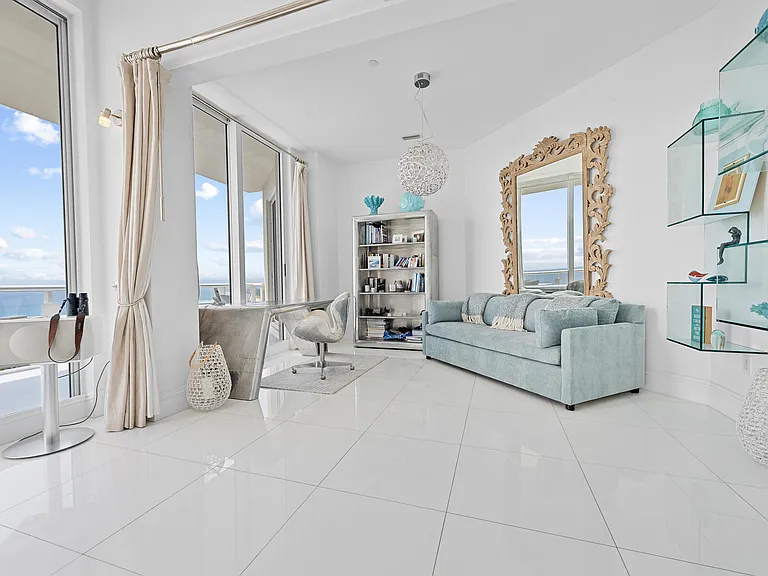 2700 N Ocean Dr #Penthouse 4b — Photo 13